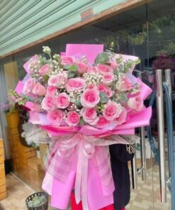 Love in Bloom - 0059