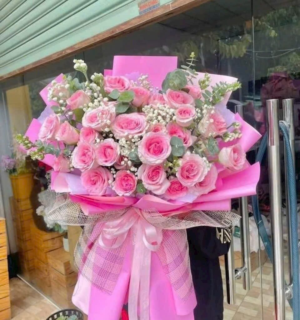 Love in Bloom - 0059